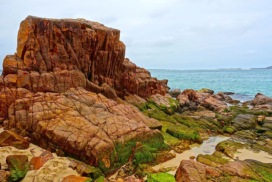 land formations near body of water during daytime, rocky, outcrop, HD wallpaper