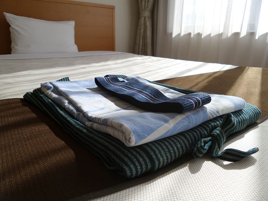 three black-and-blue striped cloth on bed, Kimono, Set, Hotel