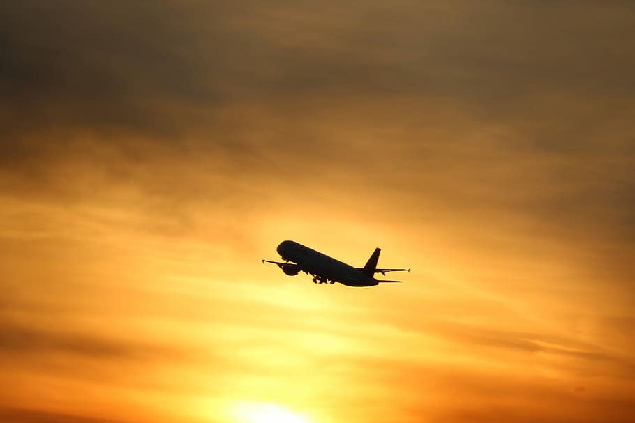 Takeoff Into the Sunset, silhouette of airplane during sunset HD wallpaper