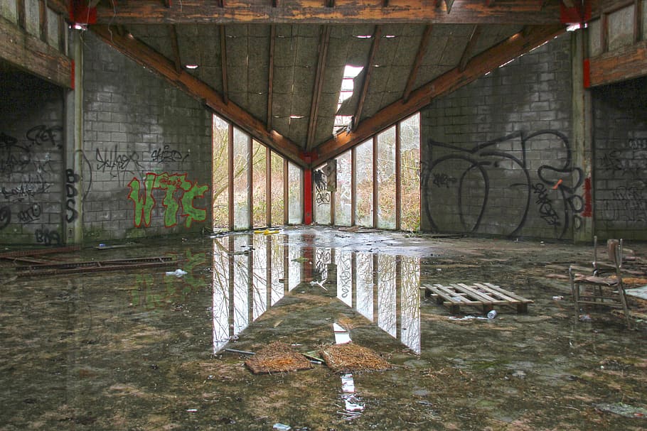 Urbex, Abandoned, Barracks, Reflection, abandoned barracks HD wallpaper
