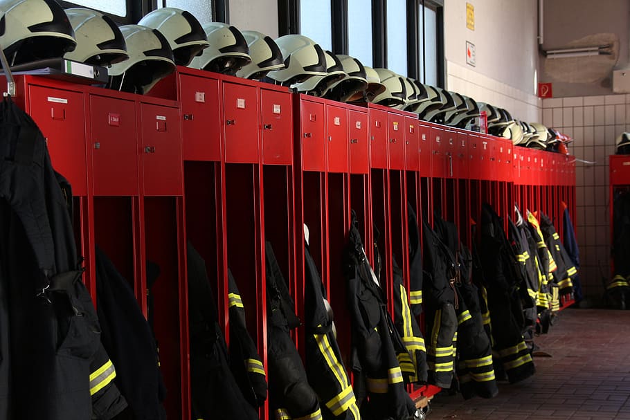 fire, uniform, helm, security, 112, red, in a row, large group of objects HD wallpaper