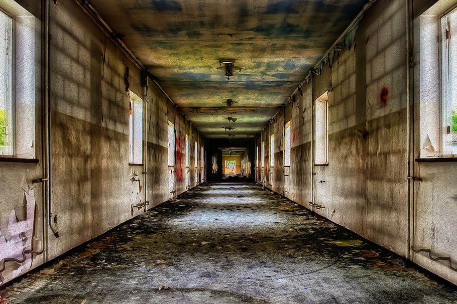 dirty empty hallway, floor, gang, inner hallway, lost places, HD wallpaper