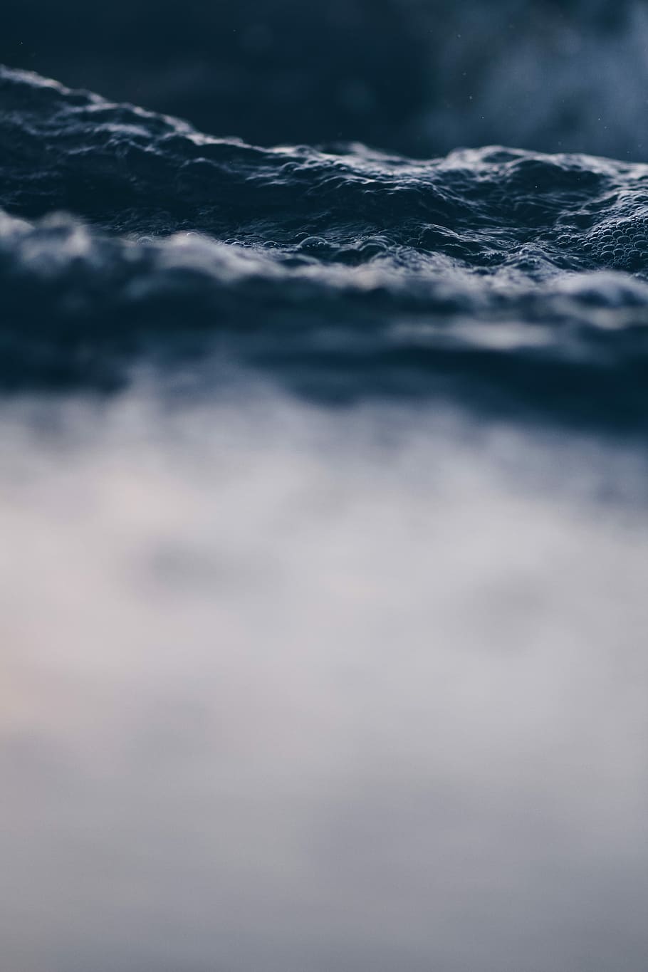 close up photo of seawaves, photograph of black liquid, water HD wallpaper