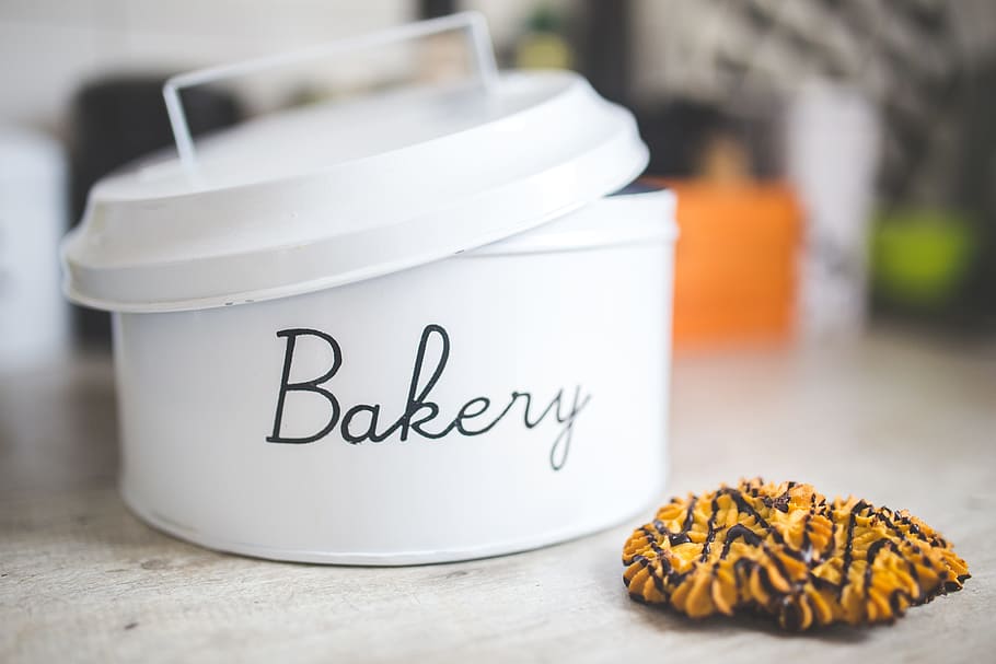 white Bakery container with lid, tin, can, cookies, butter cookies HD wallpaper
