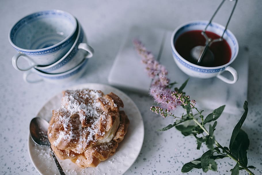 Coffee, Tee, and Cream Puffs, tea, cup, cake, sweet, cup of tea HD wallpaper