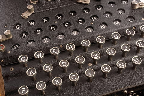 black typewriter, rotor cipher machine, enigma, electro-mechanical HD wallpaper