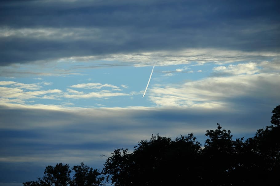 Sunset, Ammanford, Plane, Sky, heavy clouds, trail, evening HD wallpaper