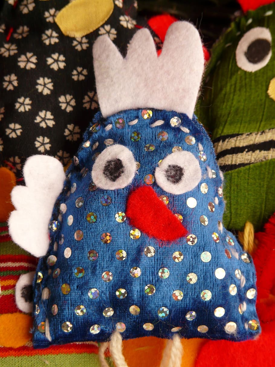 finger puppet, hand puppet, doll, fabric, toys, bird, chicken HD wallpaper