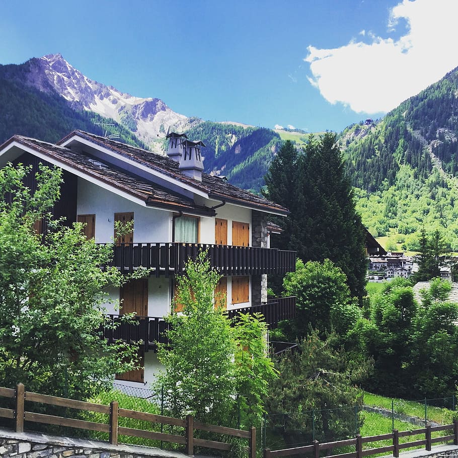 chalet, mountain, mont blanc, rustic, courmayeur, architecture HD wallpaper