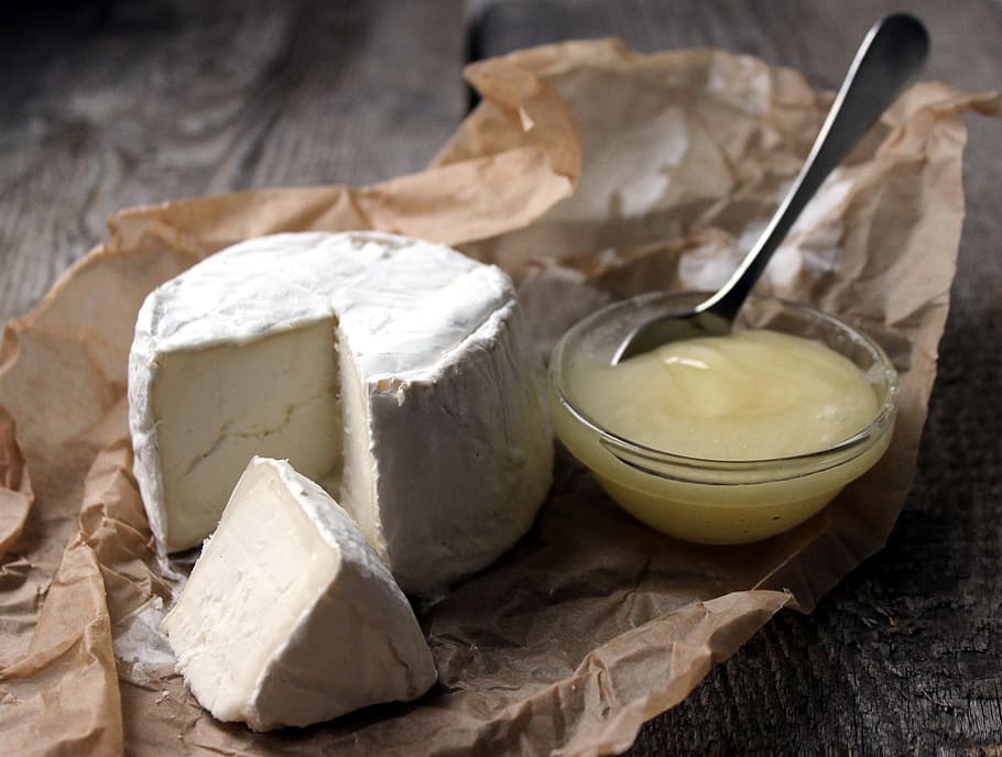Close-up of Cheese, artisan, board, bread, breakfast, butter HD wallpaper