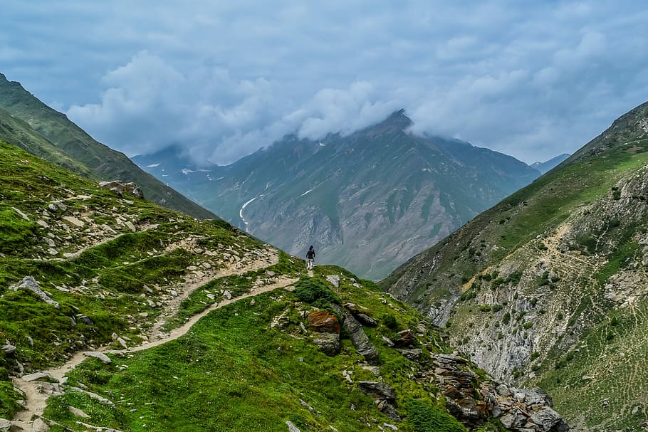 person standing on gray mountain, landscape photography of mountains HD wallpaper