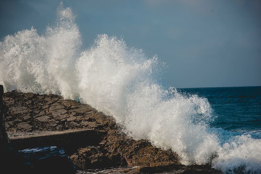 splash of sea waves, splashing, breakwater, ocean, shore, coat HD wallpaper