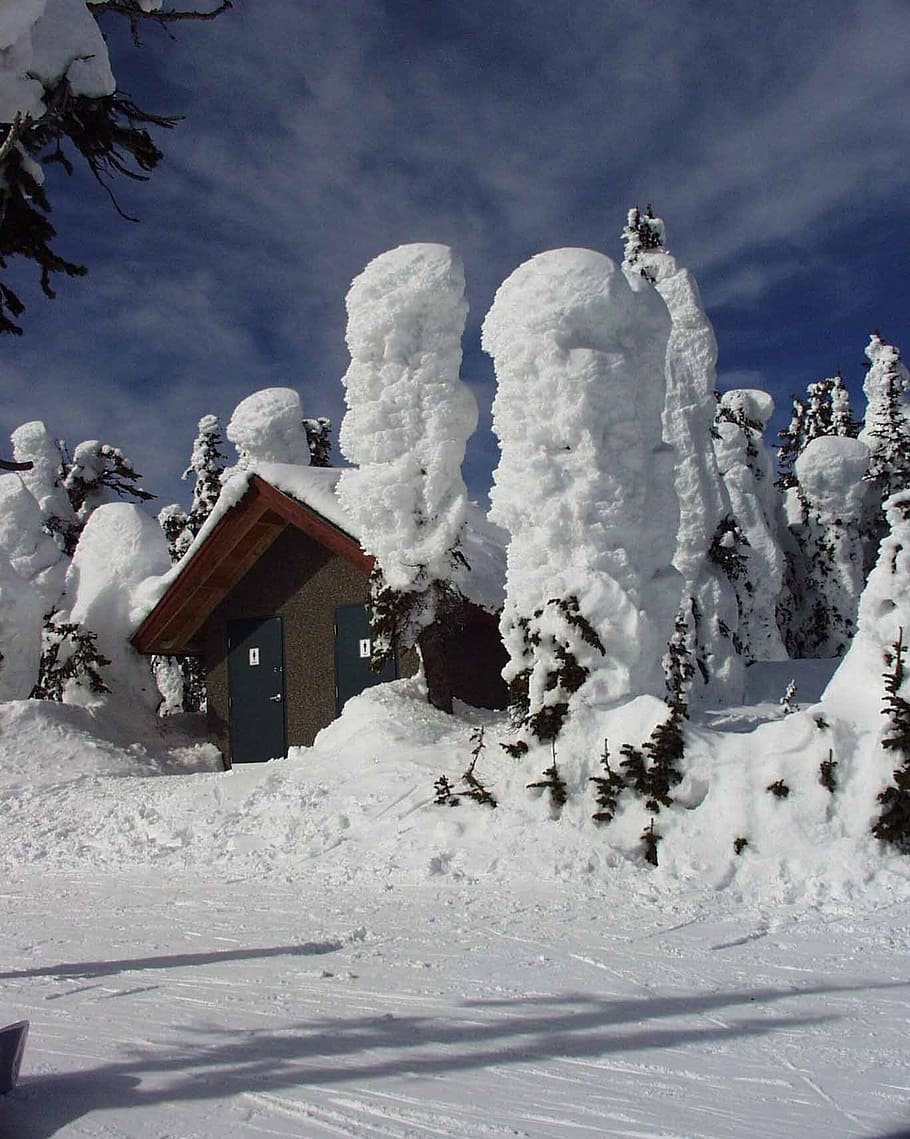 strong, winter, blue, sky, snow, hut, sun peaks, british columbia HD wallpaper