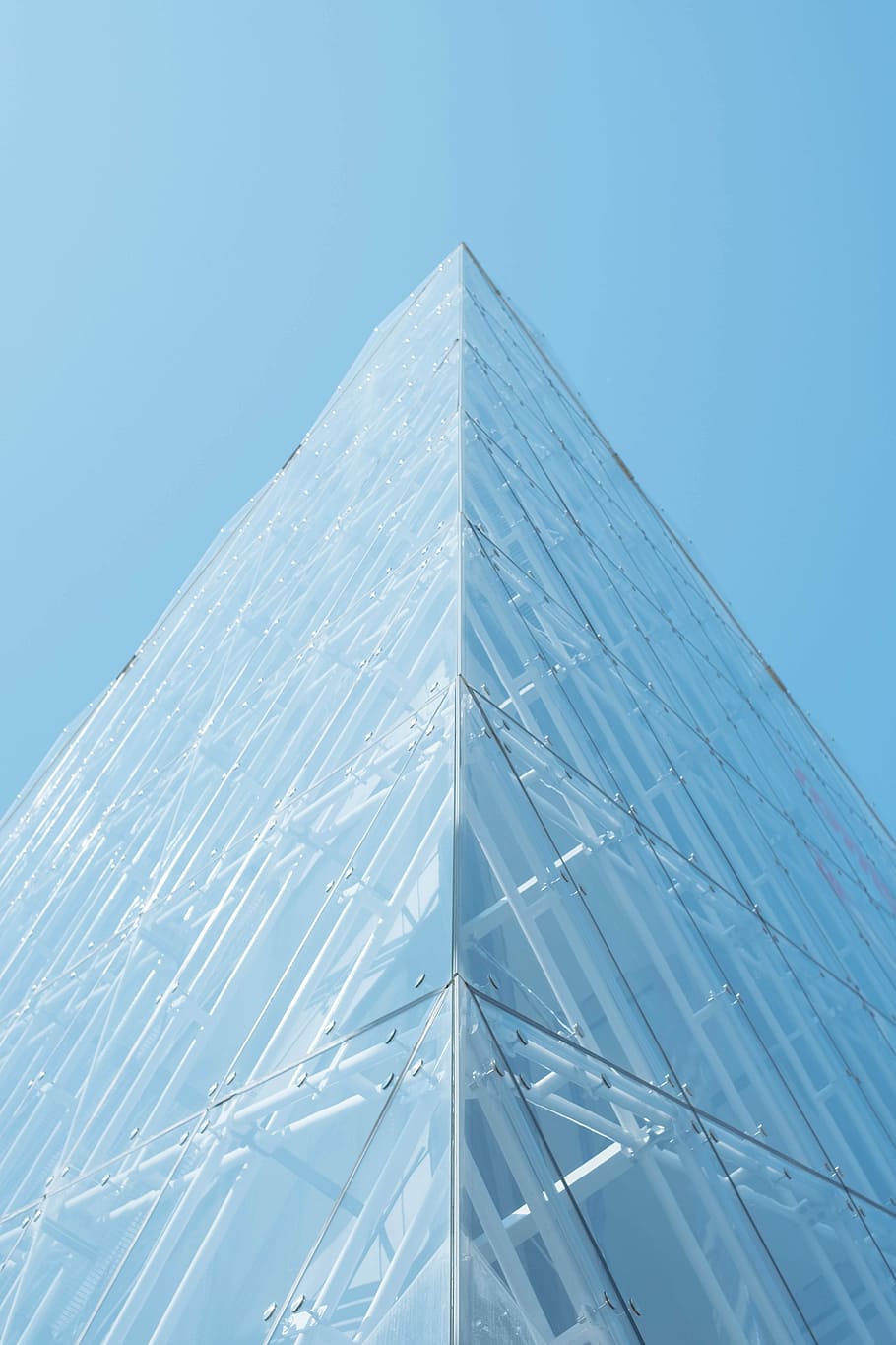 Glass Building in Copenhagen, Denmark, landscape photography of skyscrape HD wallpaper