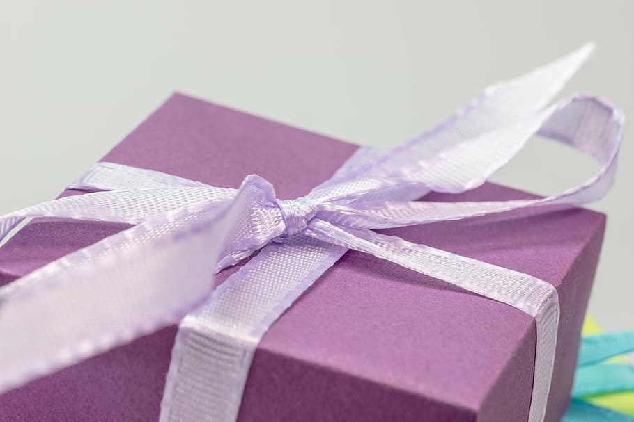 gift, package, made, loop, packet loop, christmas, christmas decoration HD wallpaper
