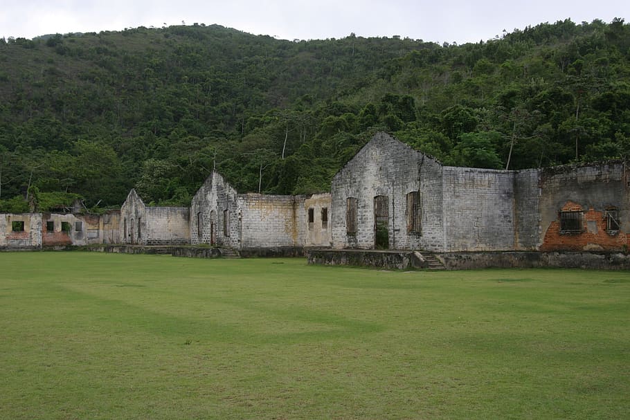 presidio, abandoned, old, decay, sao sebastiao, deserted, architecture HD wallpaper