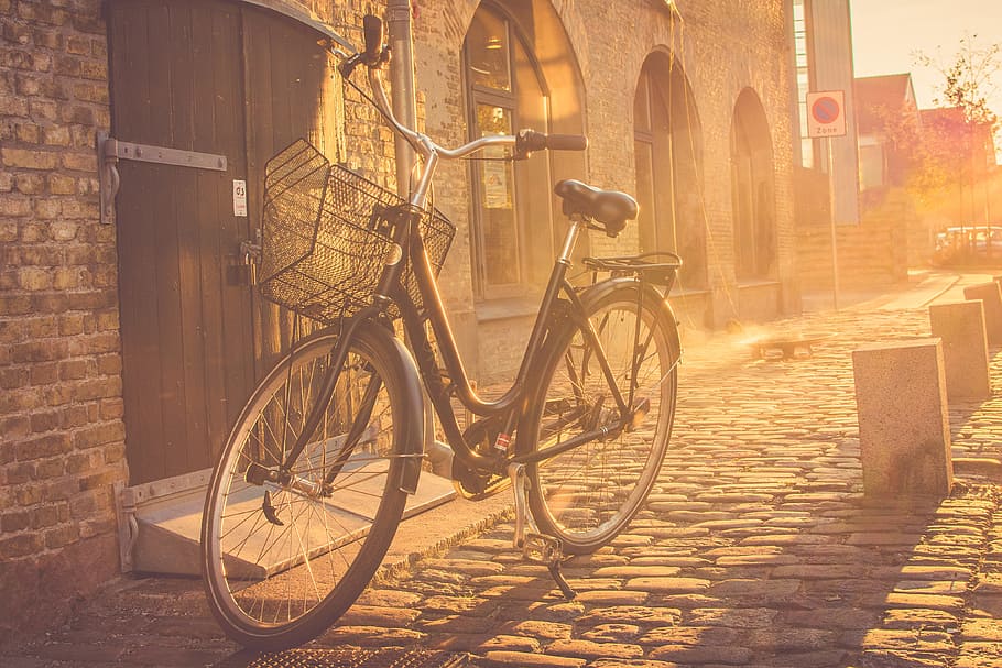 Bicycle on the streets of Copenhagen, Denmark, urban, bike, city, HD wallpaper