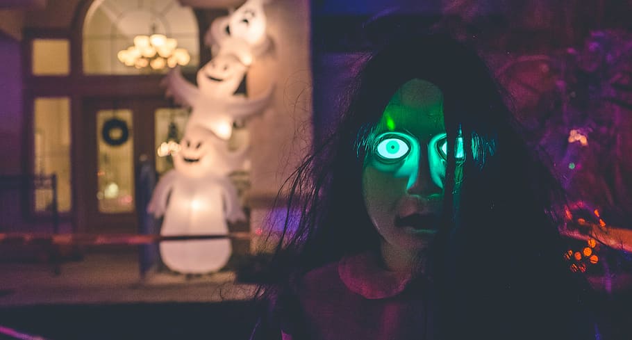 long haired Halloween decor with green eyes, face, mask, ghost HD wallpaper