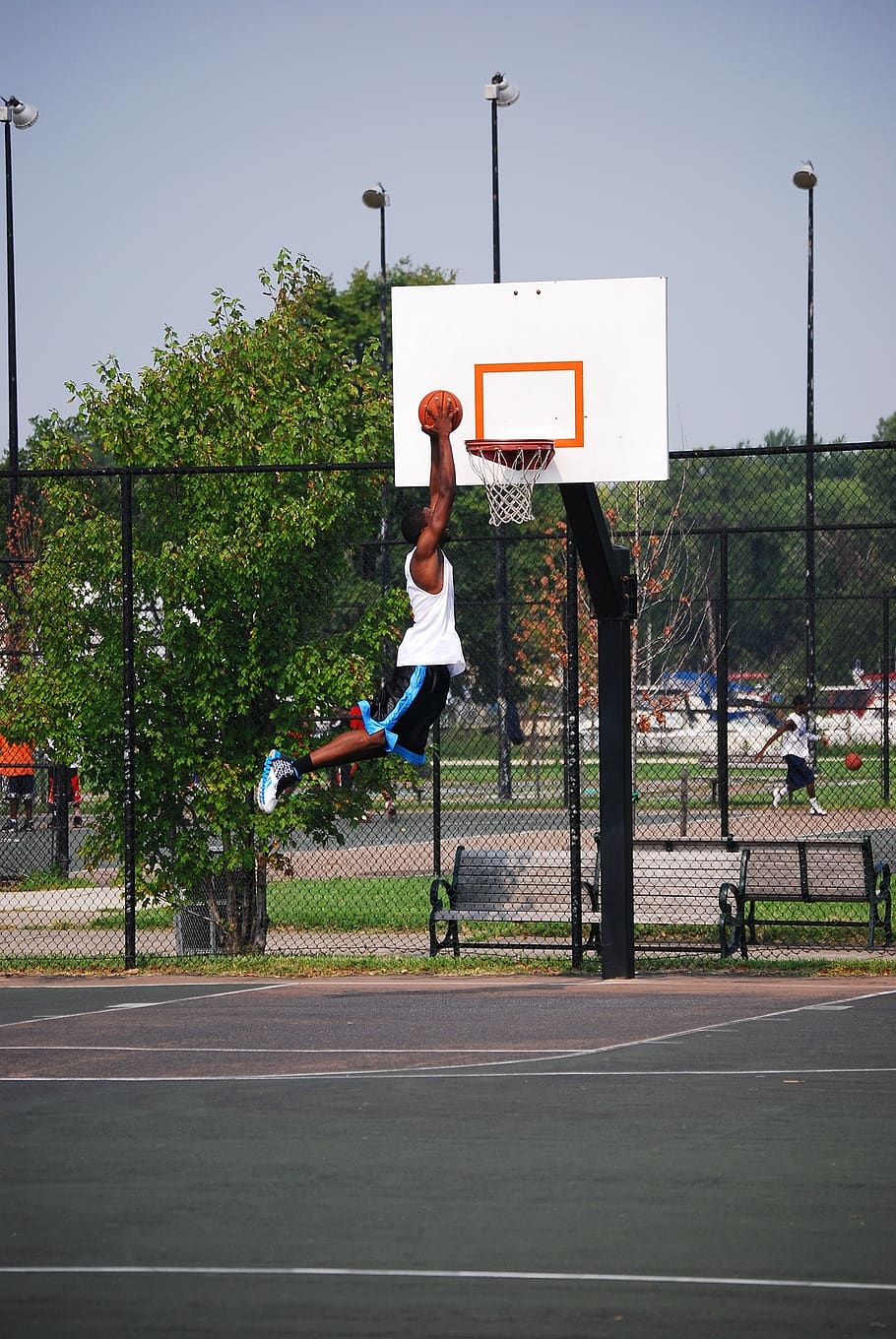 basketball, player, sport, athletic, recreation, court, dunk