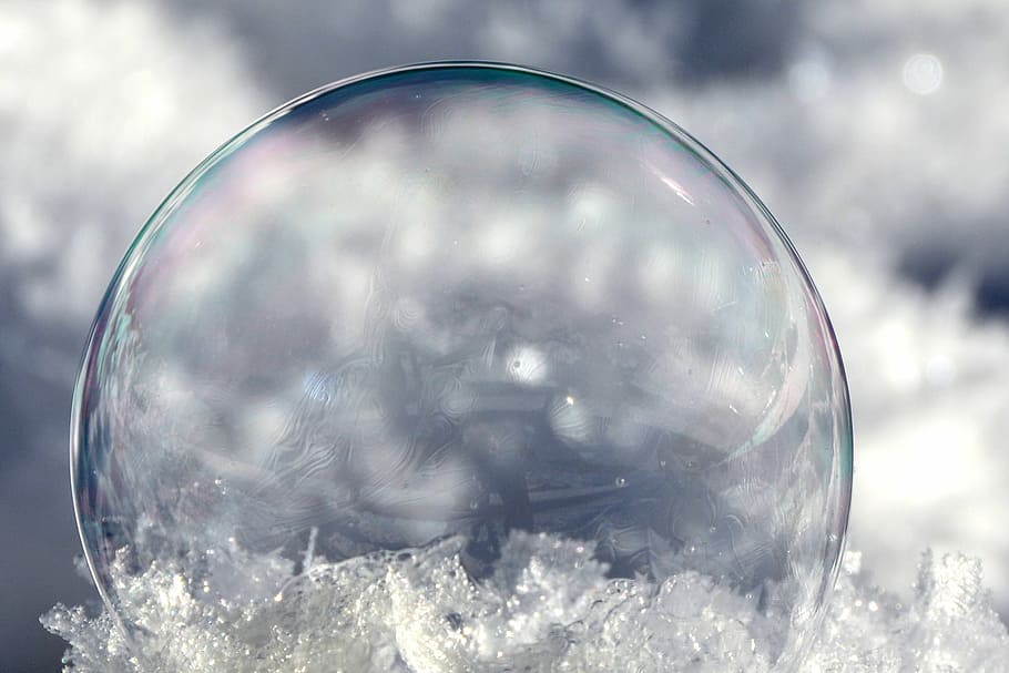bubble in macro photography, soap bubble, winter, cold, ice cold HD wallpaper