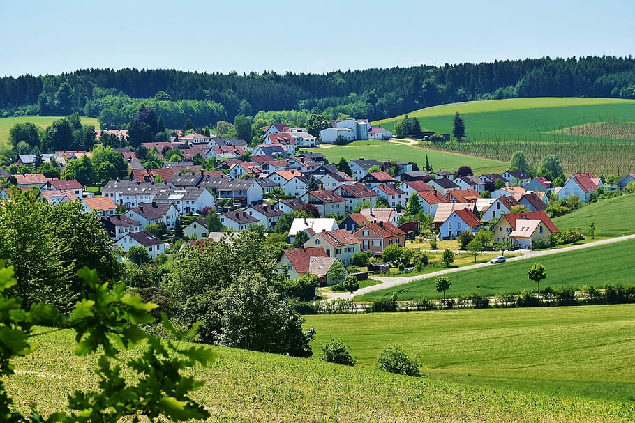 a lot of white houses near grass field during daytime, Landscape HD wallpaper
