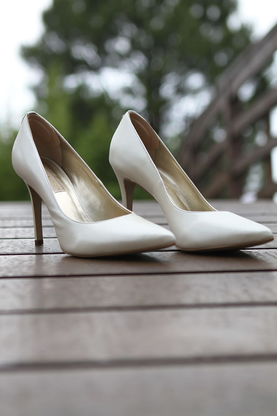 shoes, wedding, bride, white, bridal, marriage, elegant, elegance HD wallpaper