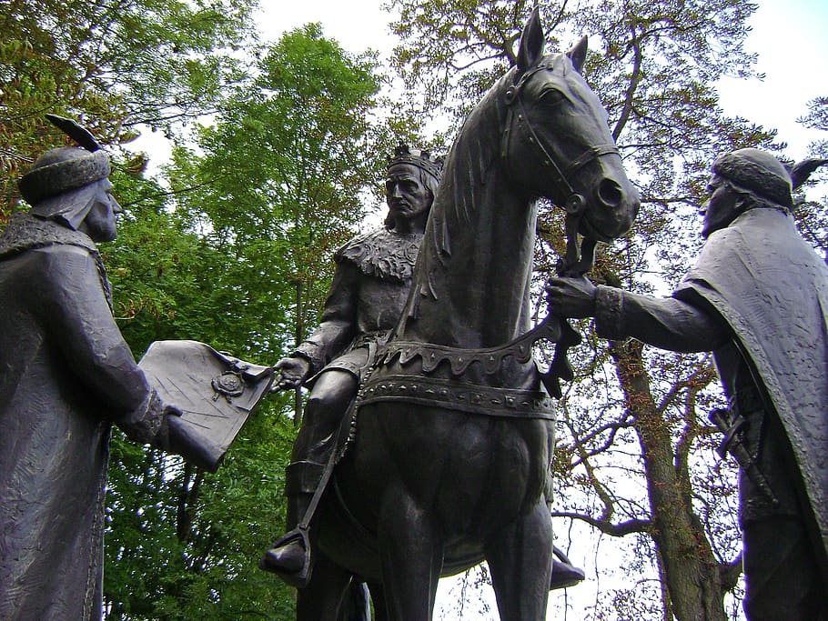 sculpture, king, park, green, the horse, scene, art and craft HD wallpaper