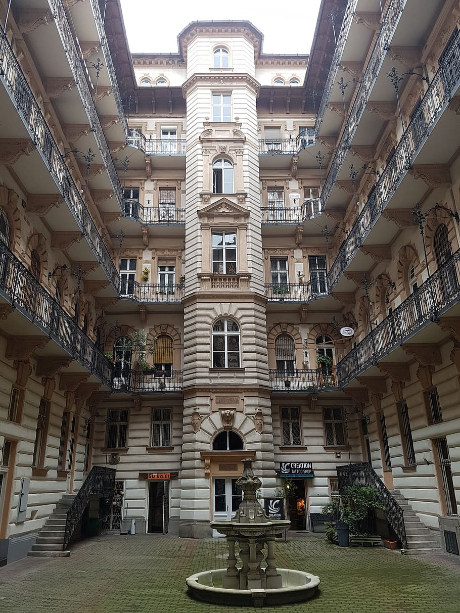 Budapest, Hungary, Courtyard, architecture, building, historically HD wallpaper