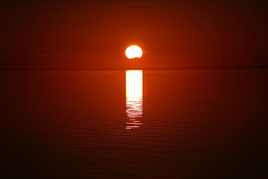 sunset, color, calm, evening, light, red, sea, water, reflection HD wallpaper