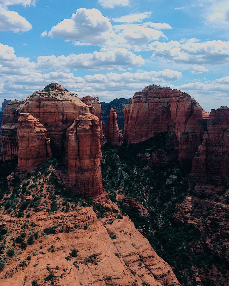 rock formation under cloudy sky, landscape photography of Grand Canyon HD wallpaper