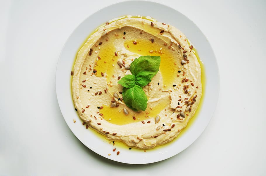cooked dish with herbs and sesame seeds, hummus, meal, chickpeas HD wallpaper