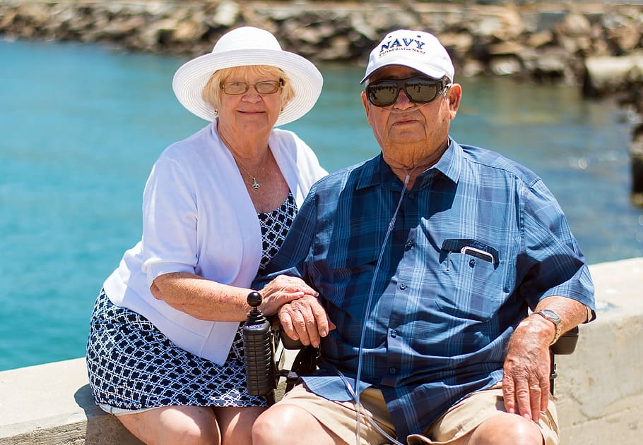 woman sitting besides the man on wheelchair, grandparents, love, HD wallpaper