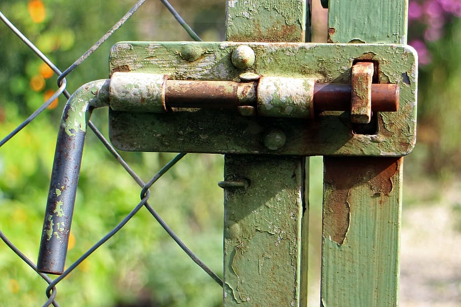 castle, bolt, metal, closure, blocked, closed, door, security HD wallpaper