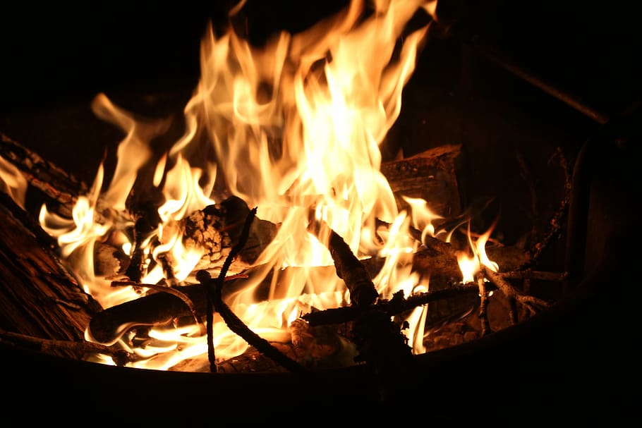 fire, camping, bonfire, flames, burns, camp fire, nature, campfire HD wallpaper