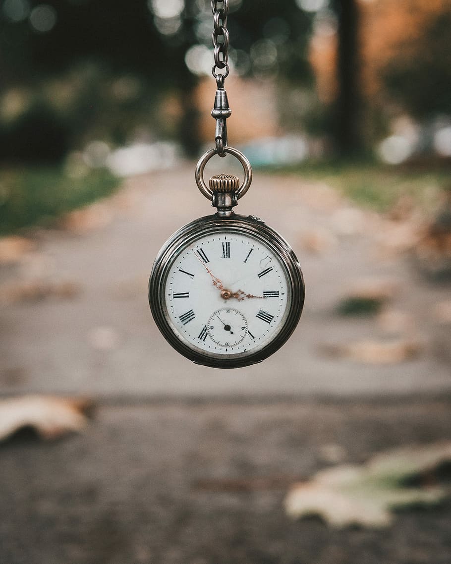 pocket watch at 3:55, round gray analog pocketwatch at 2:49, time HD wallpaper