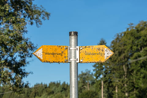 Signposts, Hiking, Trails, Shield, hiking trails, direction HD wallpaper