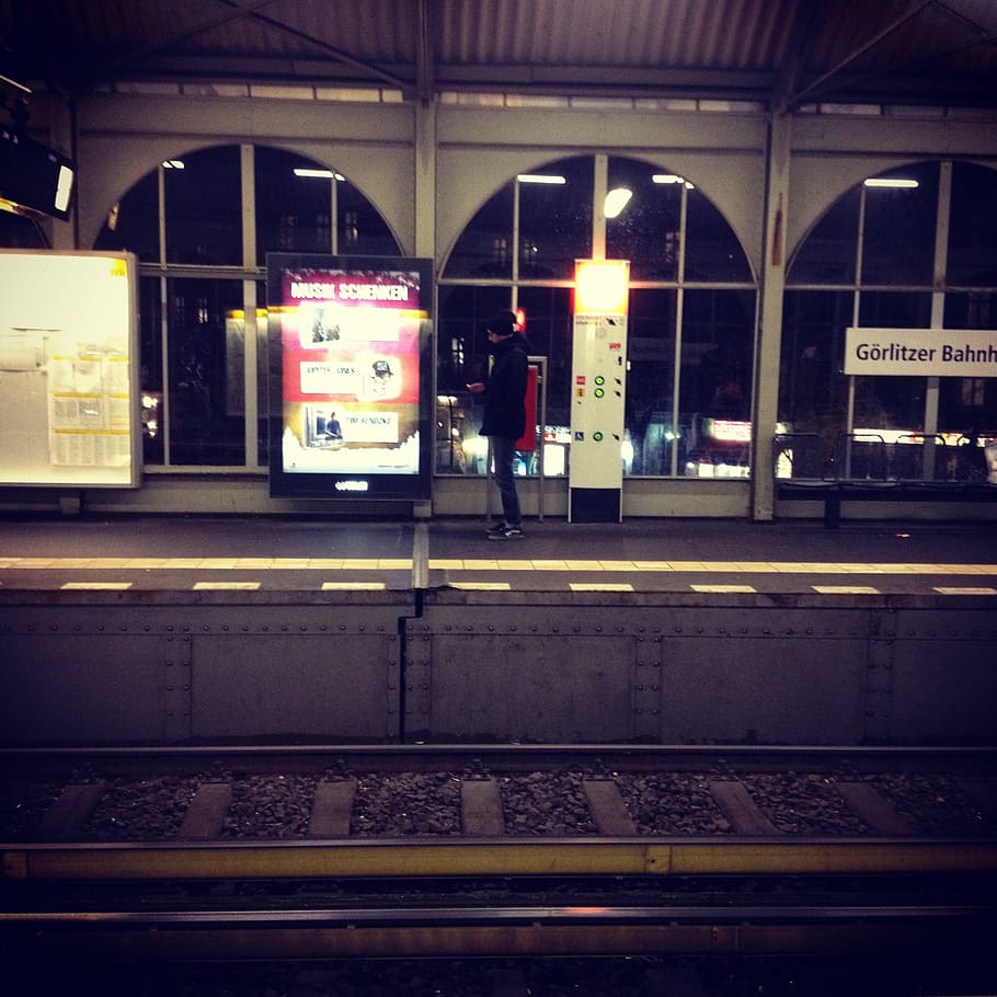 metro, berlin, rail transportation, railroad station platform HD wallpaper