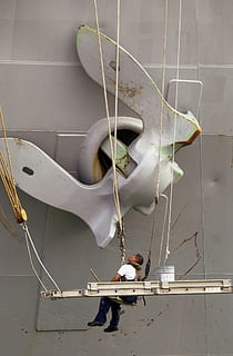 Ship, Anchor, Man, Maintenance, working, large, repair, labor HD wallpaper