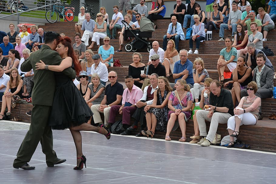 woman and man dancing in front of audiences, hamburg, tango argentino, HD wallpaper