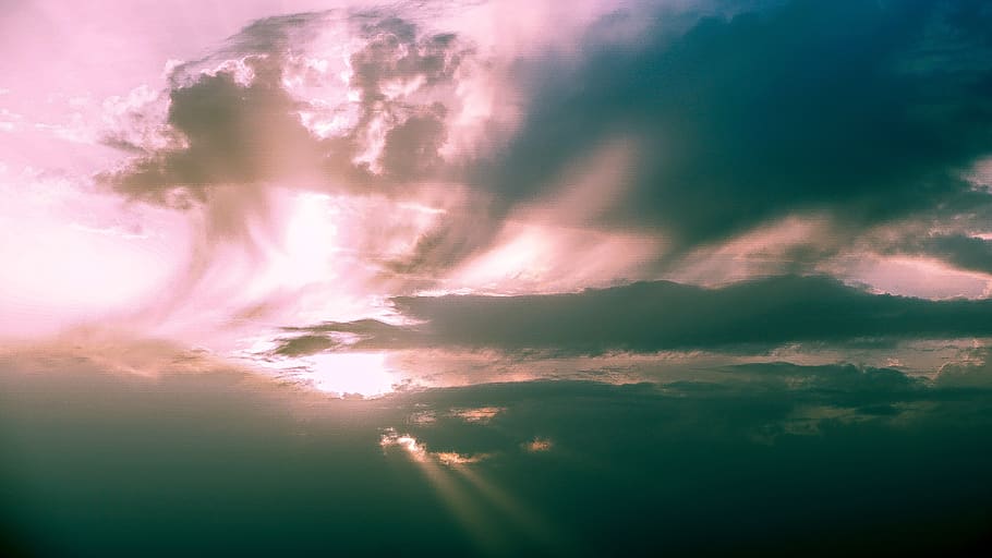 clouds, sky, cloud - sky, beauty in nature, sunbeam, sunlight HD wallpaper