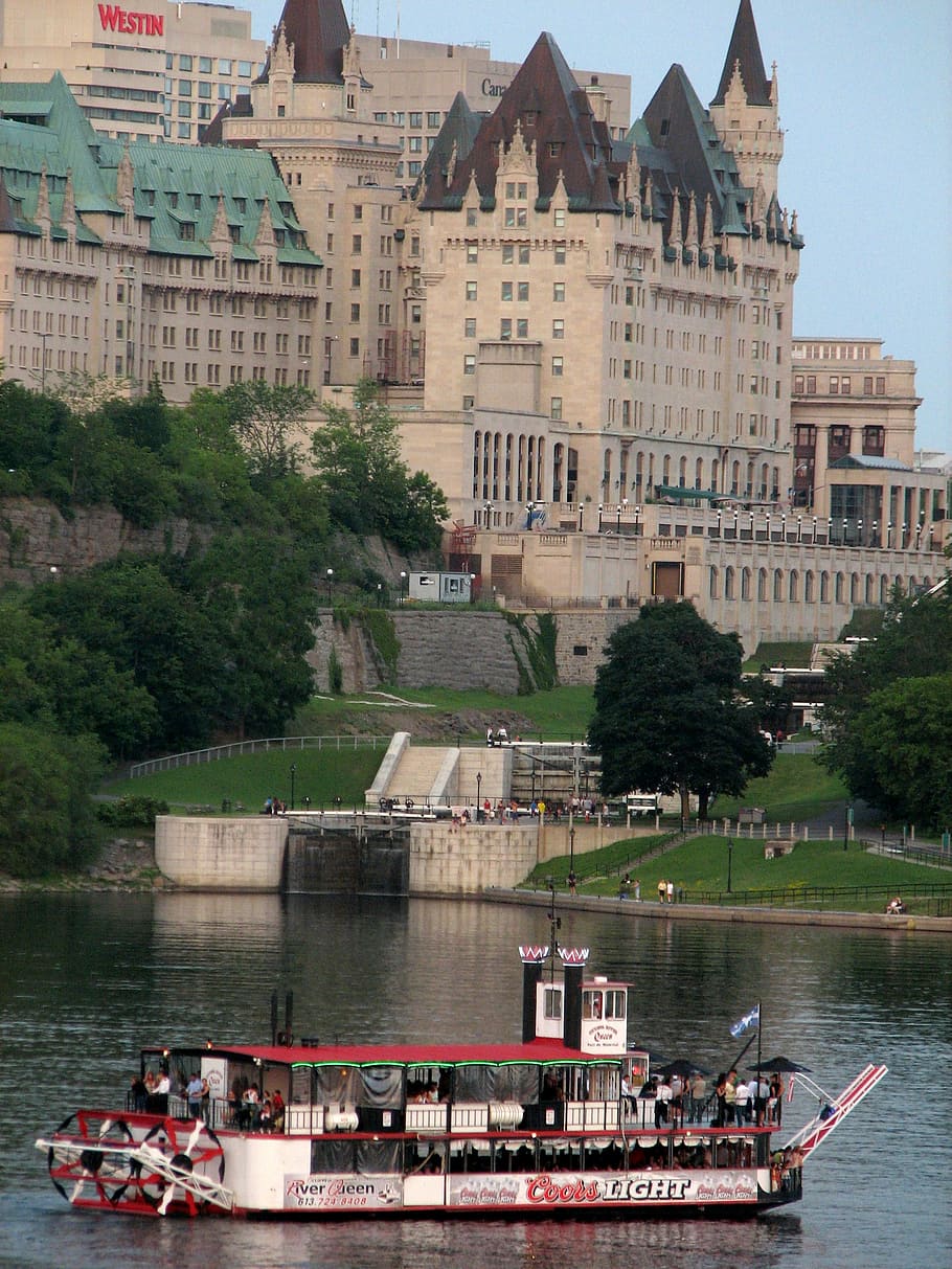 Château Laurier seen from across the Ottawa river, Ontario, Canada, HD wallpaper