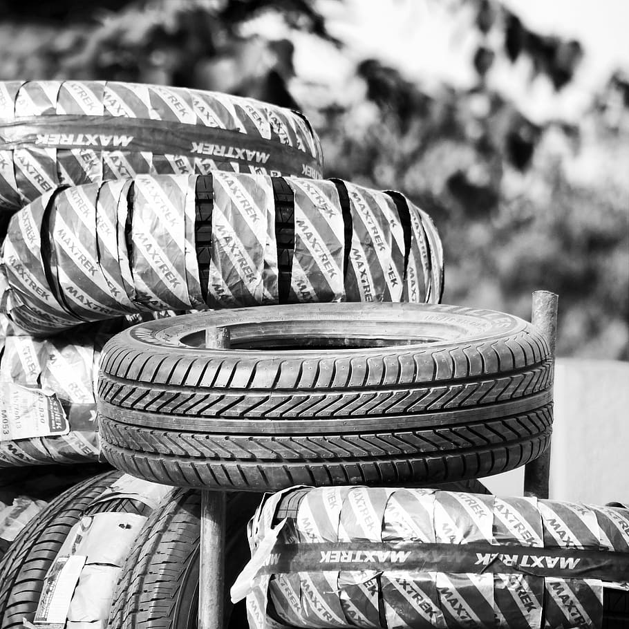 Wheel on road car tire, asphalt, road, car movement, car wheel, HD wallpaper  | Peakpx