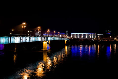 lighted bridge above body of water, Linz, Upper Austria, Night HD wallpaper