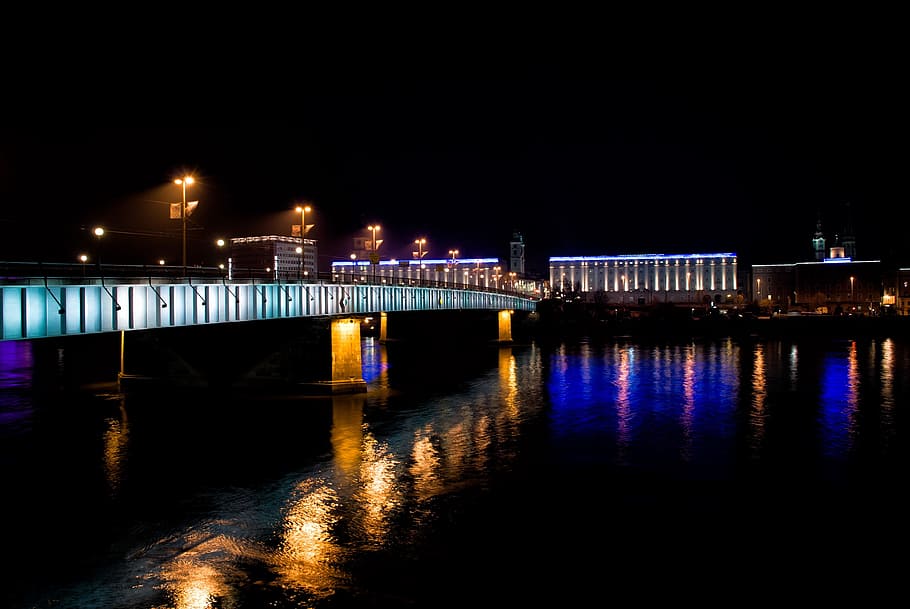 lighted bridge above body of water, Linz, Upper Austria, Night HD wallpaper