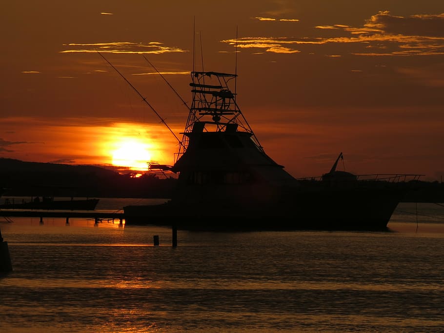sol, vessel, by sunsets, tranquility, nature, litoral, horizon HD wallpaper