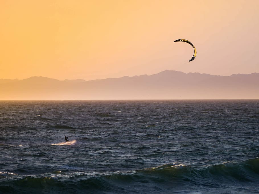 Latest 77 of the best kite surfing AI-generated Images | PromeAI