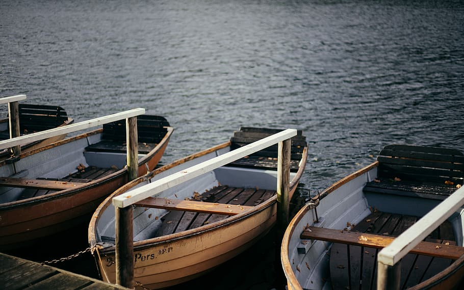 boat-wooden-lake-water.jpg