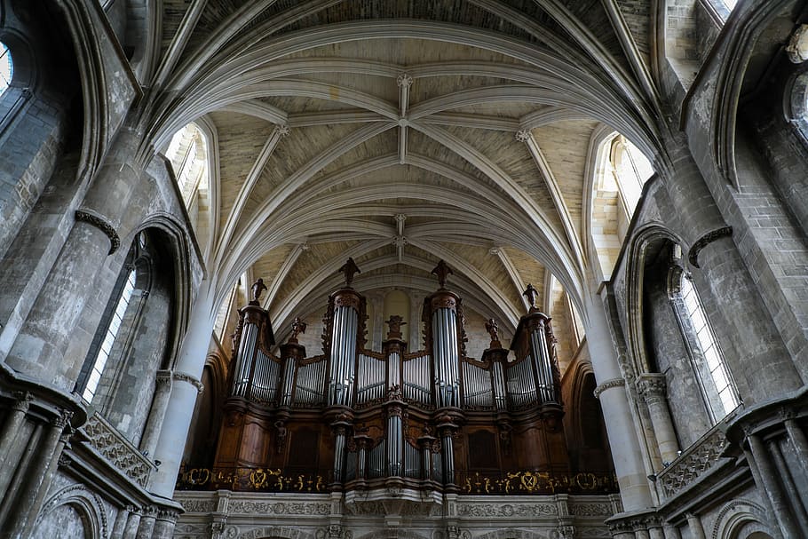 concrete museum interior, concrete building, cathedral, ceiling HD wallpaper