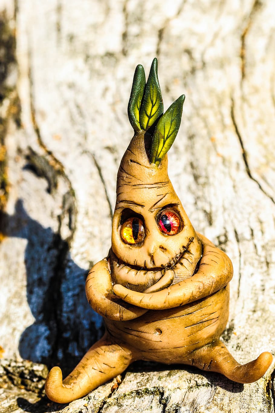 figure, fun, toy, macro, art and craft, tree, no people, plant HD wallpaper