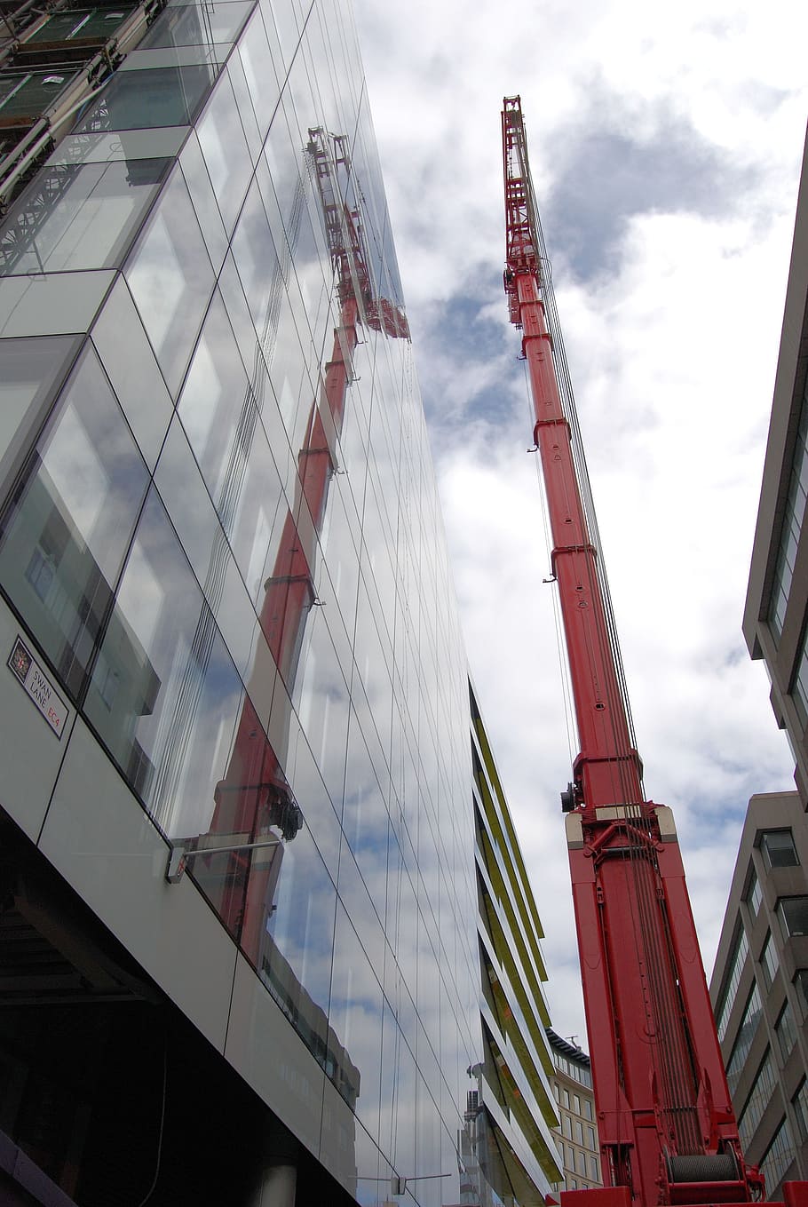 crane, building, reflection, construction, architecture, urban HD wallpaper